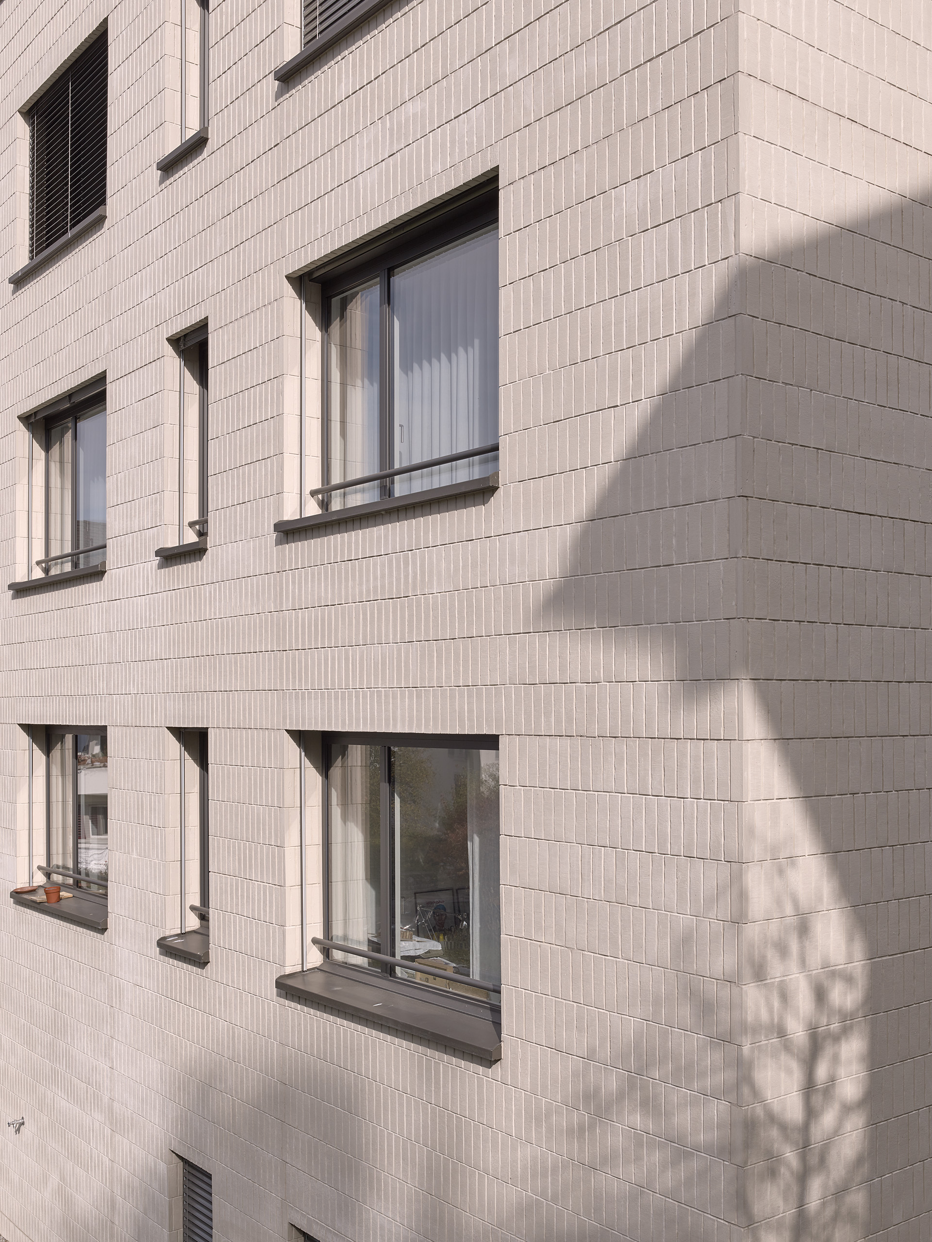 E18659 Alpa 095008 SCREEN